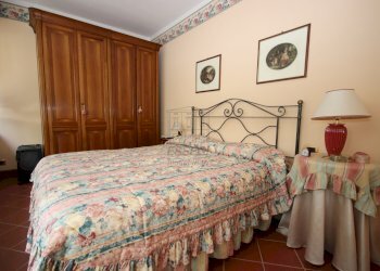 Porzione di villa storica a Bagni di Lucca (19).JP - Villa Viale Roma 9, Bagni di Lucca - foto 23