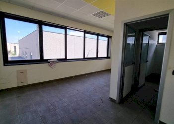 F_403081.jpg - Capannone Via G. Curioni 4, Galgagnano - foto 16