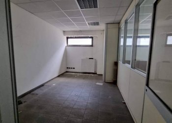 F_553311.jpg - Capannone Via G. Curioni 4, Galgagnano - foto 19