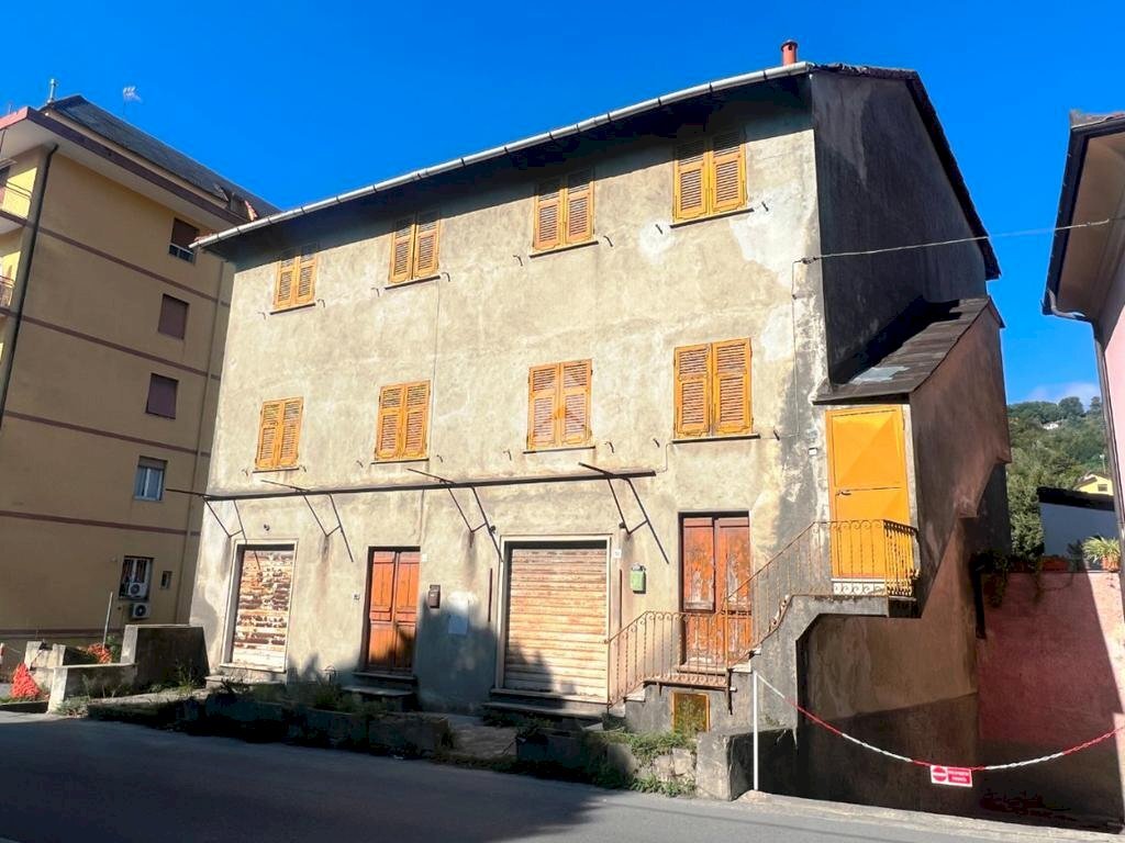 Villa Via F.lli Canepa, Serra Riccò - photo 2