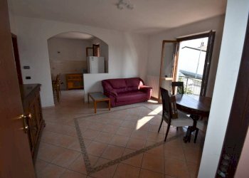 Salone - Trilocale via Viapiana, Montegrosso d'Asti - foto 3