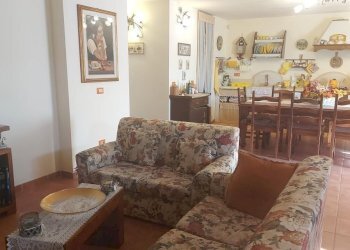 ca31.jpg - Townhouse Castelnuovo Magra - photo 30