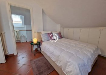 Camera - Quadrilocale corso Piave, 85/2, Alba - foto 8