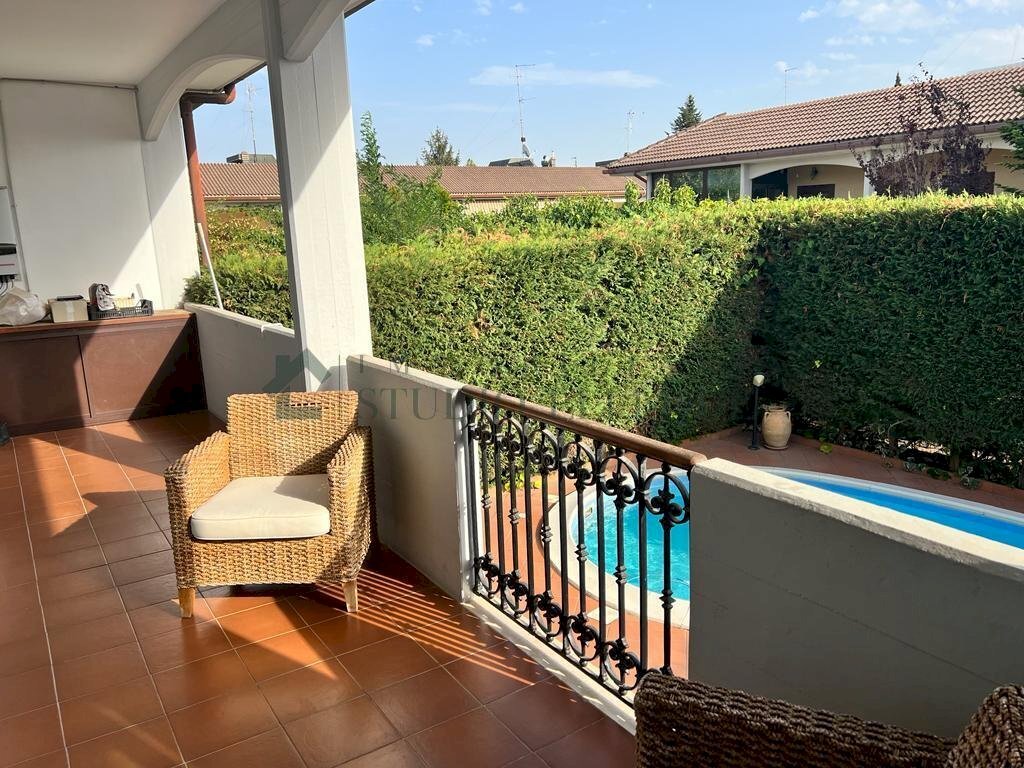 WhatsApp Image 2023-09-22 at 18.24.17 (1).jpeg - Villa via chico mendes  1, Bari - foto 2