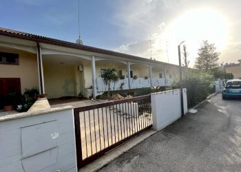 WhatsApp Image 2023-09-22 at 18.25.55 (2).jpeg - Villa via chico mendes  1, Bari - foto 3