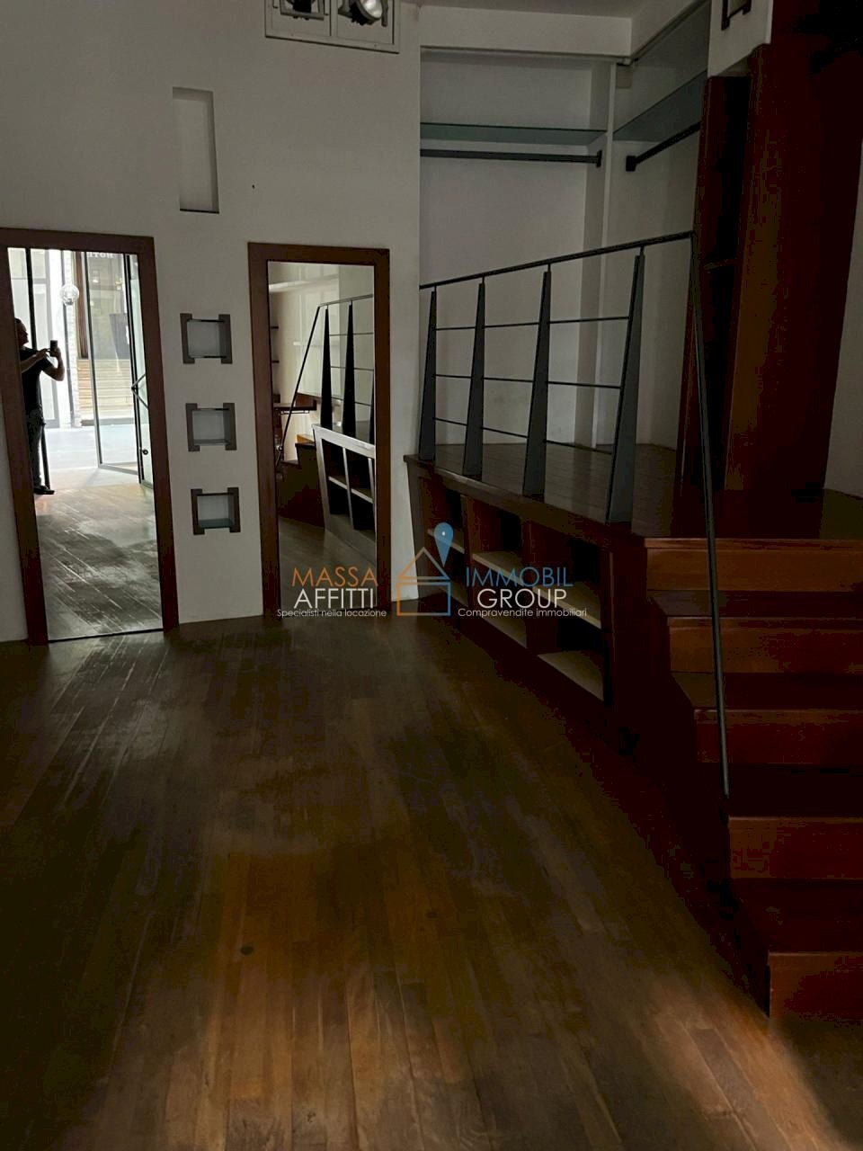 1139780-nuzz59zn.jpeg - Commercial Premises Via Poggiolo 8, Massa - photo 1