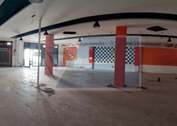 Shop VIA CRISPI, Siracusa - photo 13