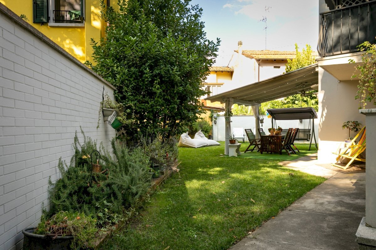 Independent house Cento - photo 2