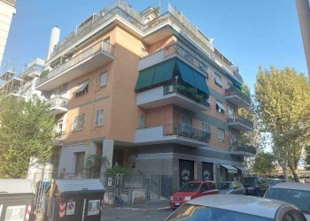 ff380be5-7f41-40d2-a790-1c0dd20125cc.JPG - Three-room apartment Via Ascanio Fenizi 71, Roma - photo 2