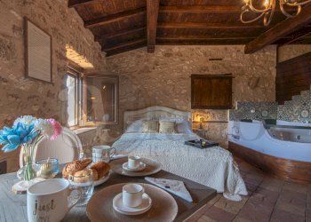 Albergo - Struttura ricettiva Vicolo Castaldi, Arpino - foto 1