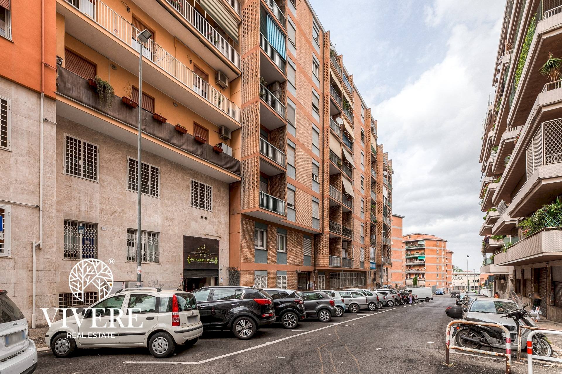 Commercial Premises Via Giacomo Giri, Roma (neighborhood Aurelio) - photo 1