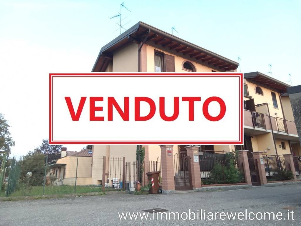 Facciata - Terraced Villa via Milano, 77/13, Corbetta - photo 1