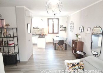 Salone - Villa a Schiera via Milano, 77/13, Corbetta - foto 8