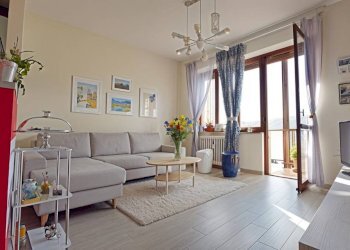 Salone - Quadrilocale piazza Don Pennino, 4, San Michele Mondovì - foto 1