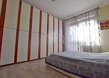 Camera da letto - Quadrilocale piazza Don Pennino, 4, San Michele Mondovì - foto 4