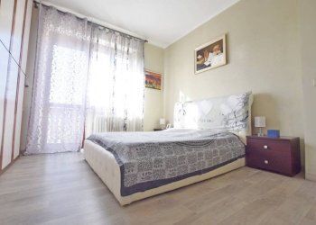 Camera da letto - Quadrilocale piazza Don Pennino, 4, San Michele Mondovì - foto 13