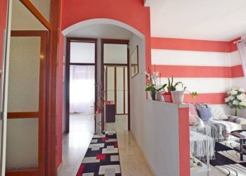 Corridoio - Quadrilocale piazza Don Pennino, 4, San Michele Mondovì - foto 15