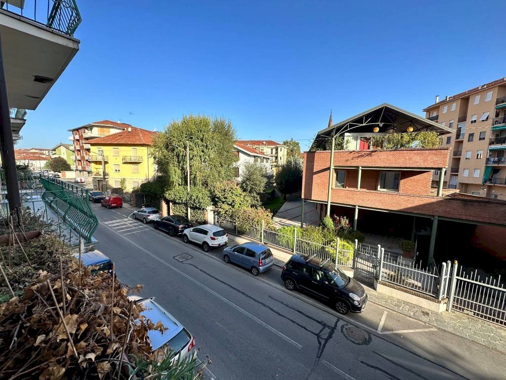 Trilocale via Giacomo Puccini, 7, Carmagnola - foto 2