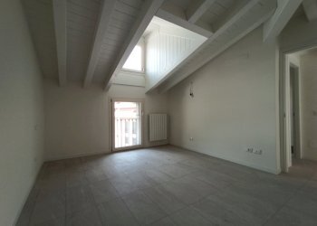 IMG_20210621_152753.jpg - Two-room apartment Via Dante Alighieri, Bovezzo - photo 10