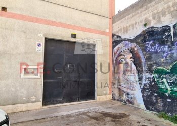 20231009_104555.jpg - Locale Commerciale Viale Europa 33, Martina Franca - foto 4