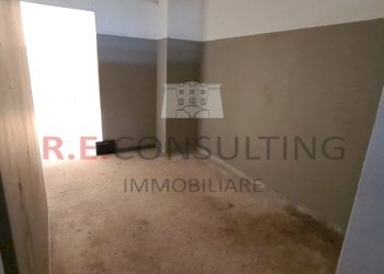 20231009_105339.jpg - Locale Commerciale Viale Europa 33, Martina Franca - foto 13