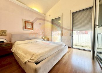 80ce3867-61ce-4ce9-932e-77812a54cb79.jpeg - Villa a Schiera Viale Edoardo Garrone, Melilli - foto 9