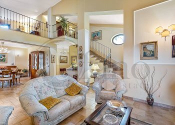 Villa Unifamiliare Strada Sant'Antonino, Cassino - foto 2