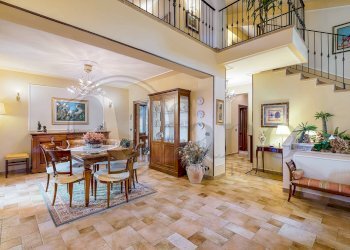 Villa Unifamiliare Strada Sant'Antonino, Cassino - foto 10