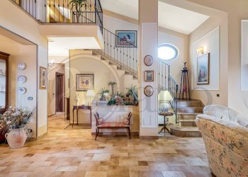 Villa Unifamiliare Strada Sant'Antonino, Cassino - foto 11