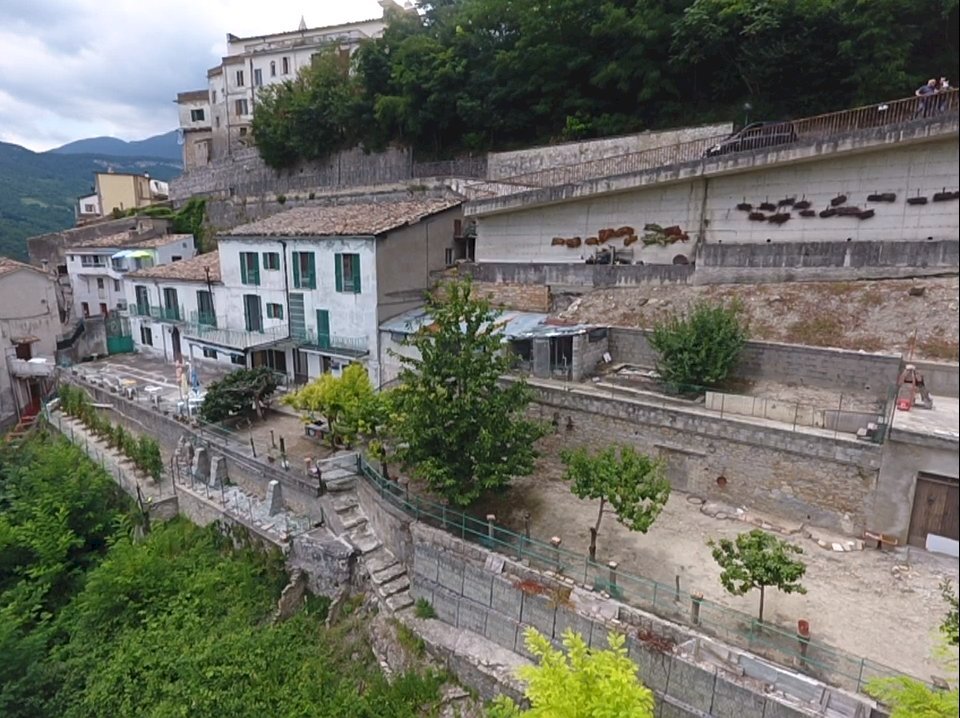 IMG_1657.png - Casa indipendente Via Farnese 10, Farindola - foto 3