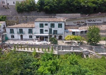 IMG_1659.png - Casa indipendente Via Farnese 10, Farindola - foto 1