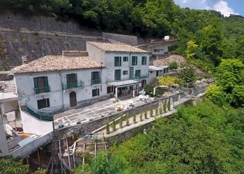 IMG_1660.png - Casa indipendente Via Farnese 10, Farindola - foto 2