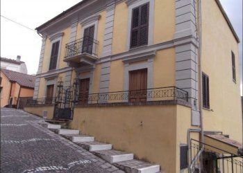 .. - Casa indipendente Farindola - foto 7