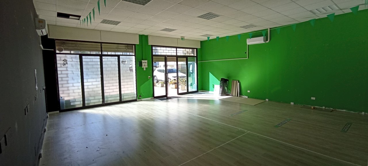 IMG_20231011_094445.jpg - Locale Commerciale Ragusa - foto 2