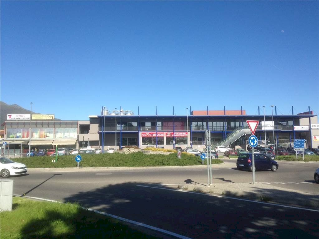 Office VIA VALASSINA, Erba - photo 2