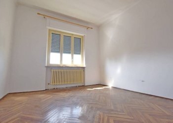 Camera da letto - Quadrilocale piazza Carlo Barbero, 2, Morozzo - foto 17