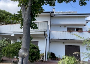 image00002.jpeg - Villa Strada Comunale dei Massabovi 16, Imperia - foto 3