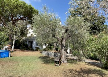 image00007.jpeg - Villa Strada Comunale dei Massabovi 16, Imperia - foto 7