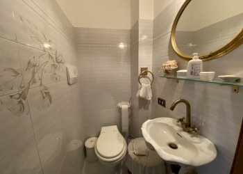 image00021.jpeg - Villa Strada Comunale dei Massabovi 16, Imperia - foto 15