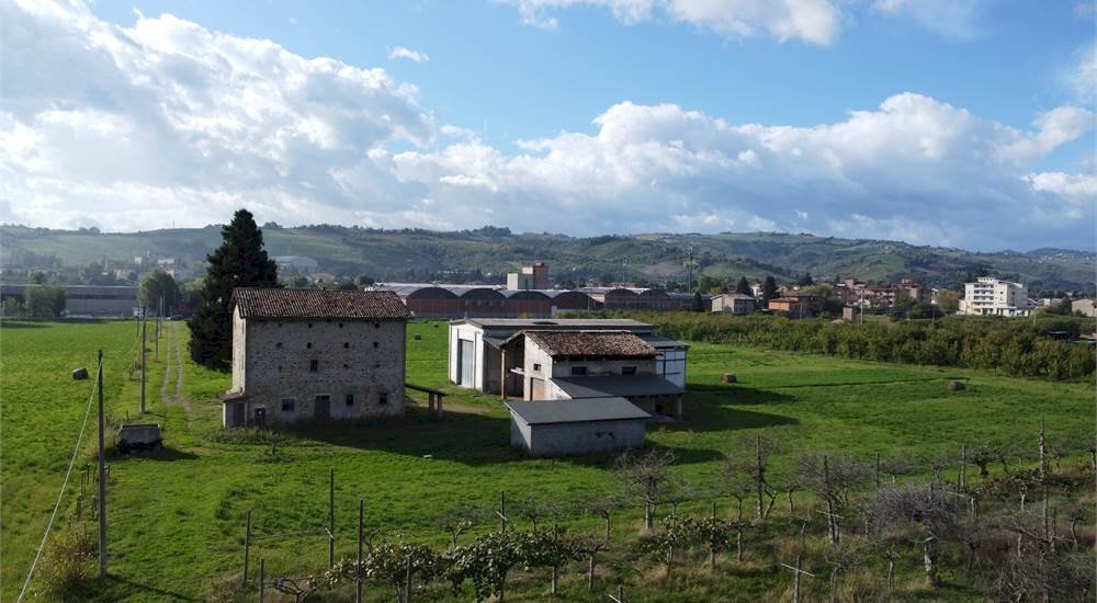Rustic Vignola - photo 1