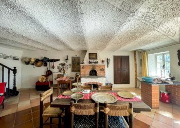 Independent house Borgata Saretto , Perosa Argentina - photo 3