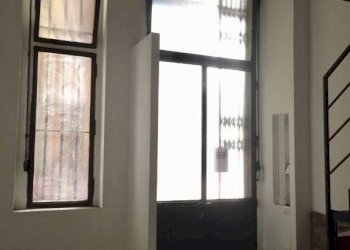 Dettagli interno - Magazzino piazza San Carlo, Torino (zona Centro) - foto 8