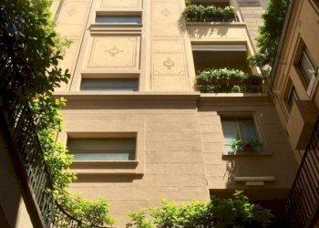 Cortile interno - Magazzino piazza San Carlo, Torino (zona Centro) - foto 11