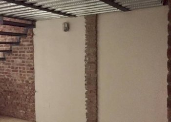 Dettagli interno - Magazzino piazza San Carlo, Torino (zona Centro) - foto 7