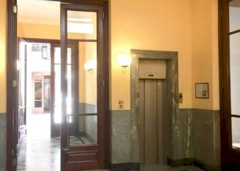 Interno palazzo - Loft piazza San Carlo, Torino (zona Centro) - foto 14