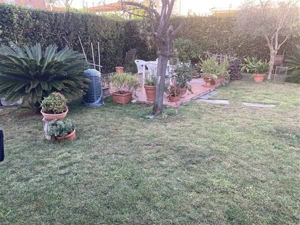 Villa via Fivizzano, Massa - foto 3