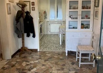 Villa via Fivizzano, Massa - foto 17