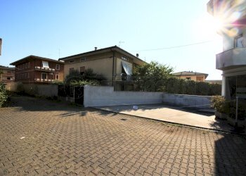 Retecasa_Cornedo - Posto Auto Via Monte Verlaldo 85, Cornedo Vicentino - foto 3