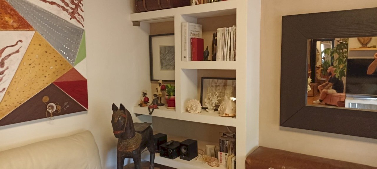 8ae40e19-ed82-4482-a58b-554bece85b35.JPG - Appartamento Via Carlo Fontana 11, Carrara - foto 3