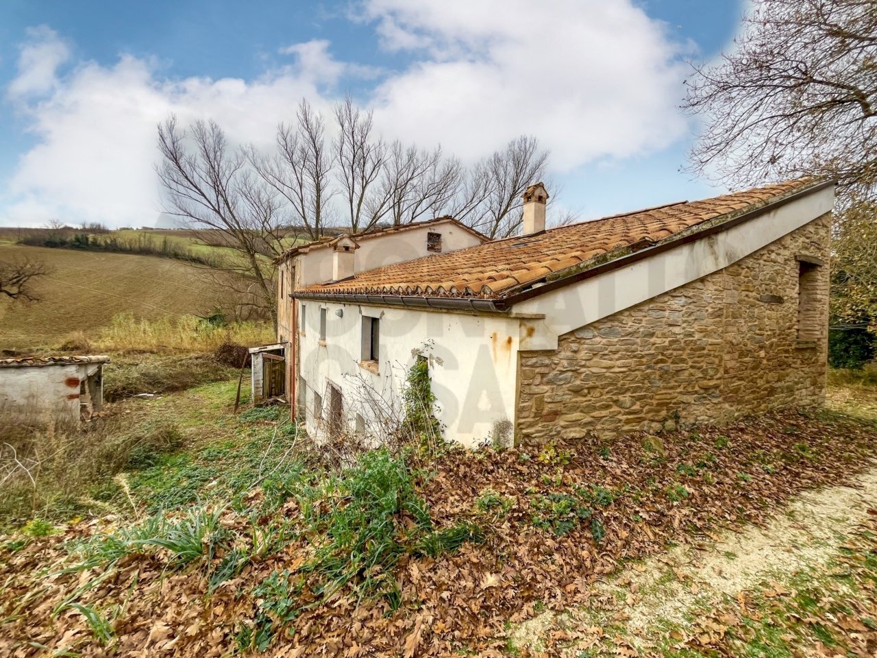 1C36C70F-FAC1-4C65-A536-8C005C6F2532.jpeg - Casale Poggio San Marcello - photo 3